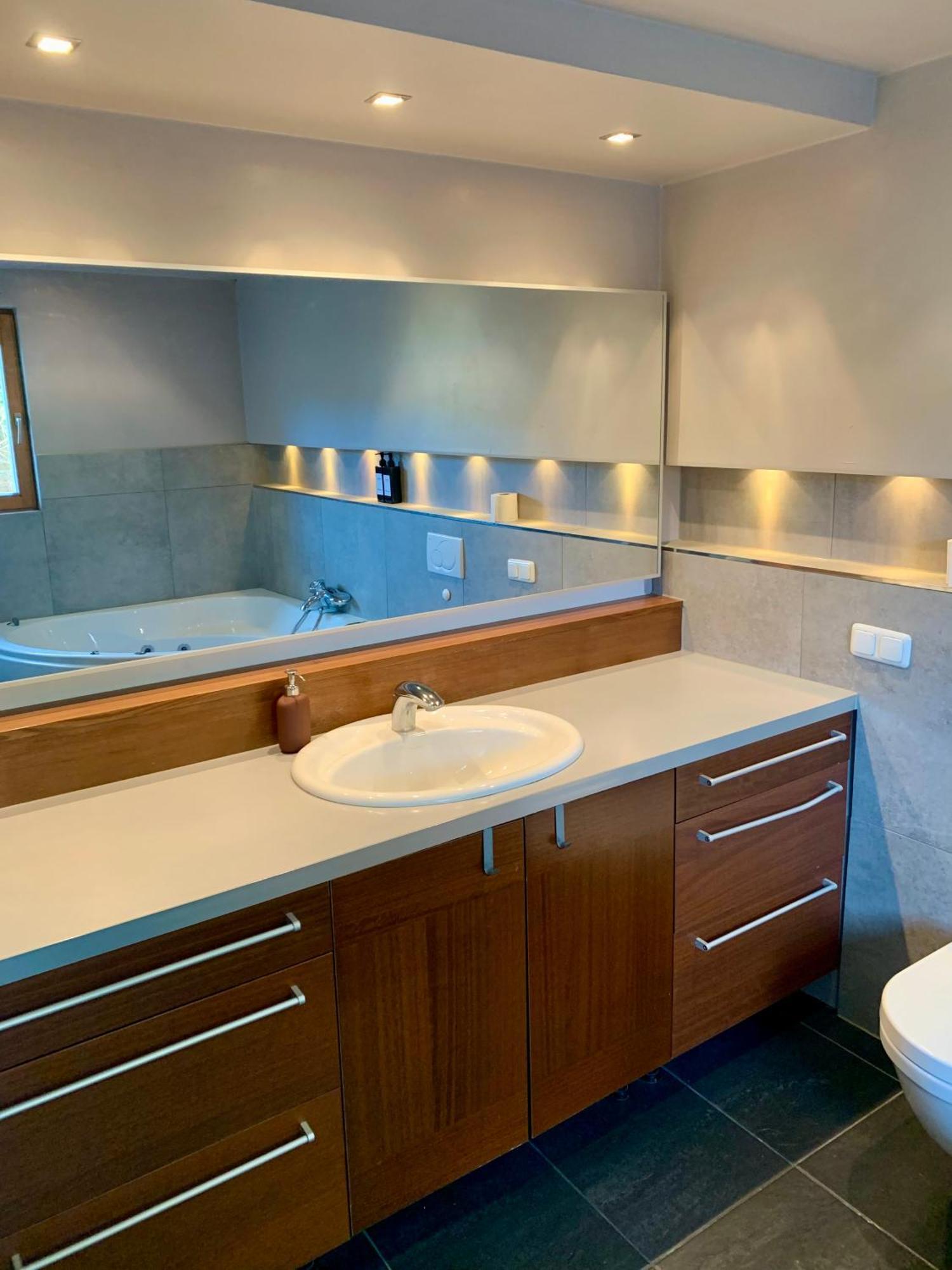 Apartment Kleines Reihenhaus Im Chiemgau Siegsdorf